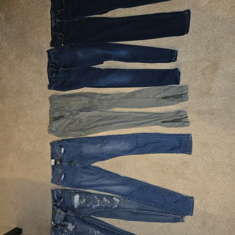 American Eagle Outfitters Women's Skinny Jeans - Blue and Gray